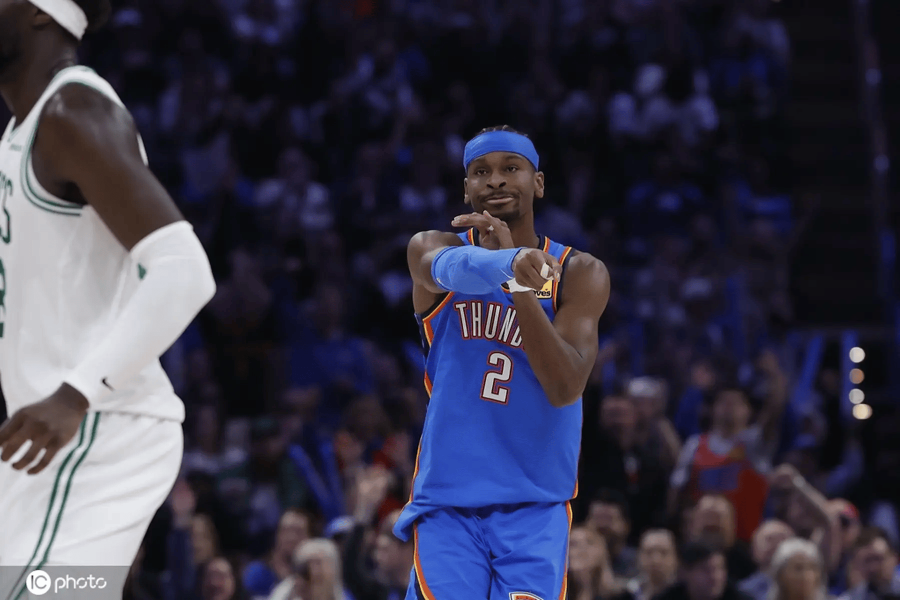 MVP榜：亚历山大居首东契奇升第二 约基奇跌出TOP3